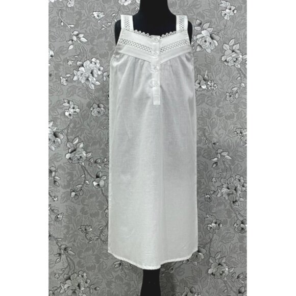 SoieRose Girls Victorian White Cotton Heirloom Dress – SR-1237 - Picture 1 of 6